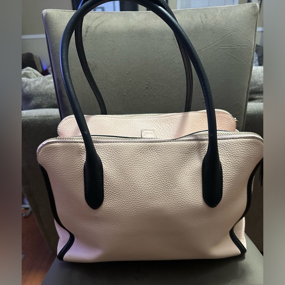 kate spade pink leather shoulder bag with storybook inside. - Picture 3 of 14